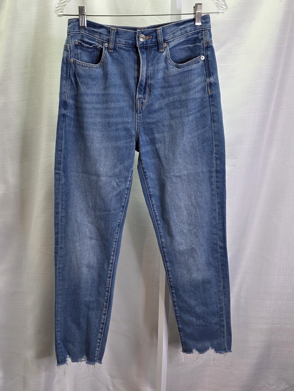 American Eagle Outfitters Mom Jeans Size 4